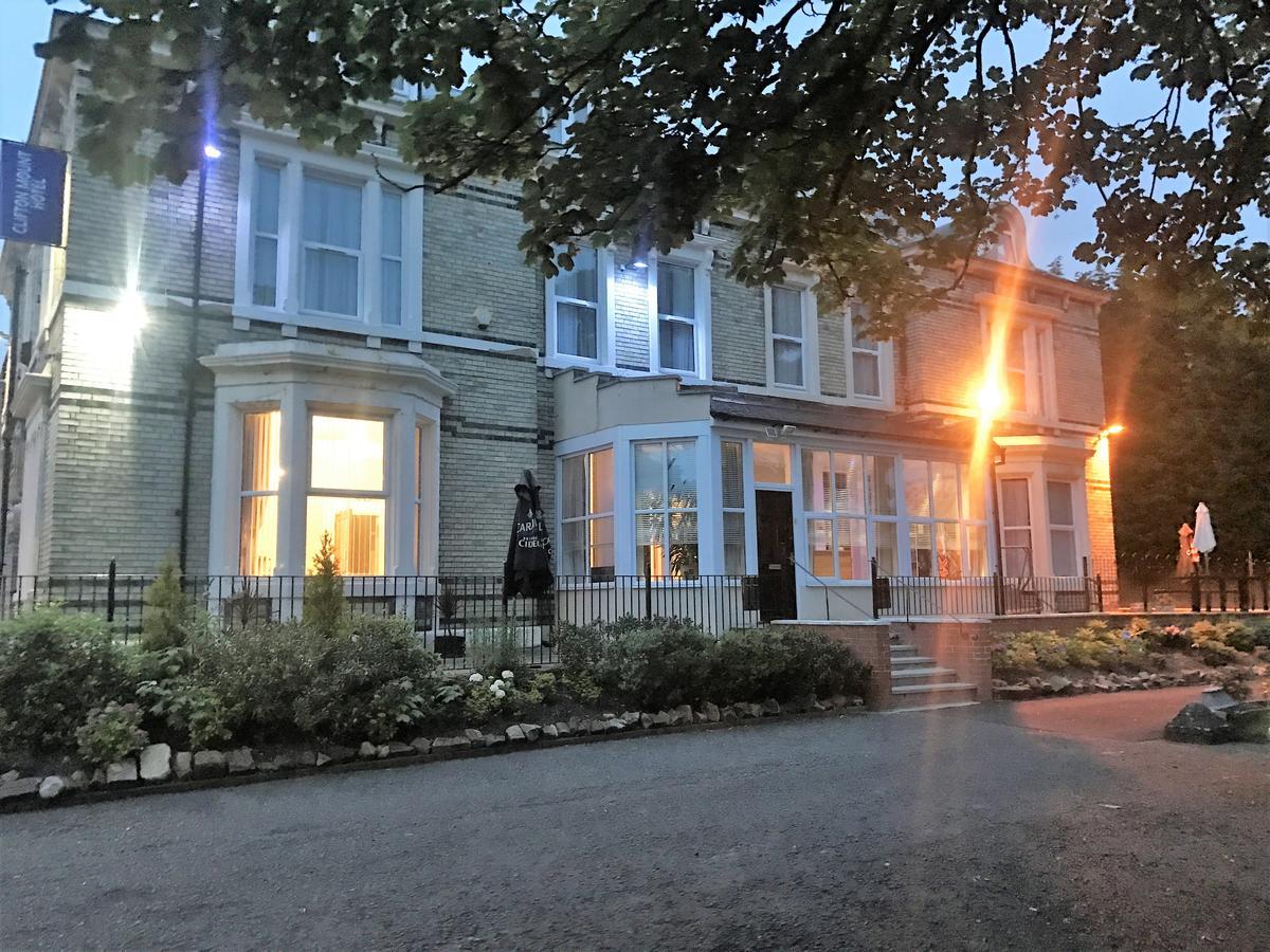 The New Clifton House Hotel 뉴캐슬어폰타인 외부 사진