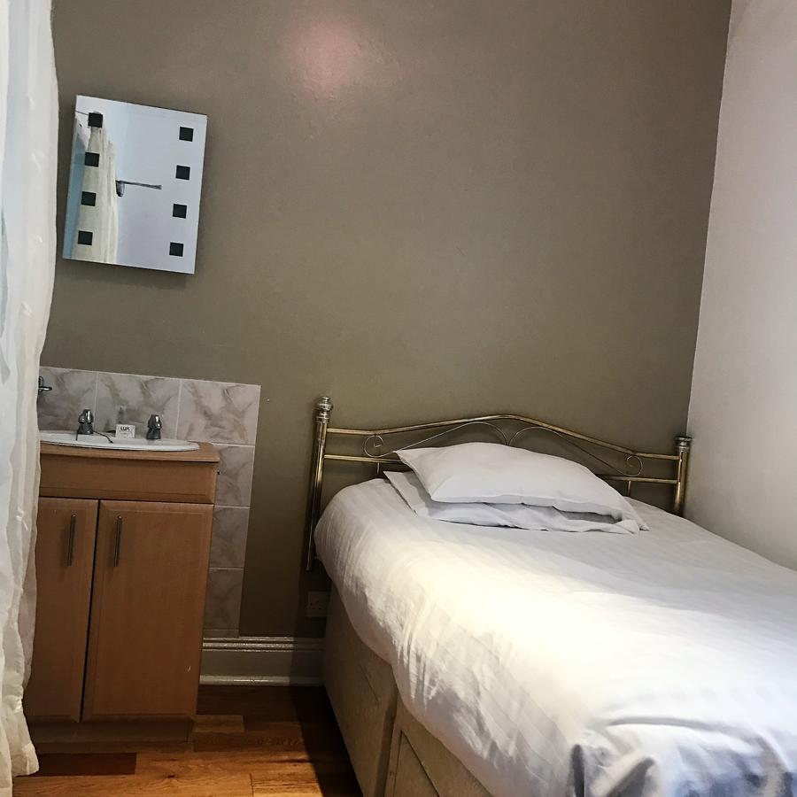 The New Clifton House Hotel 뉴캐슬어폰타인 객실 사진